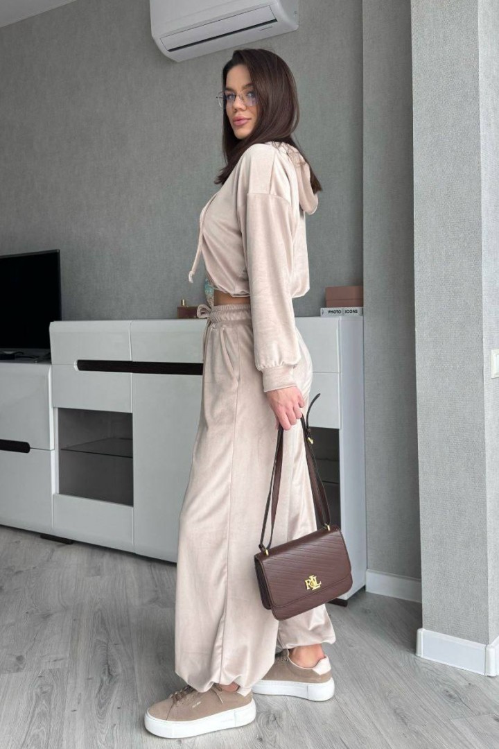 Велюровий костюм з укороченим худі MIK-2498A630