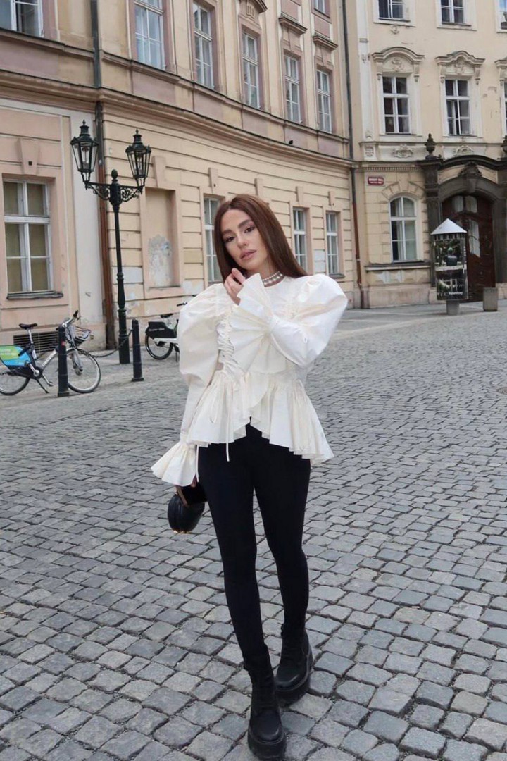 Вишукана блузка KL-849A500