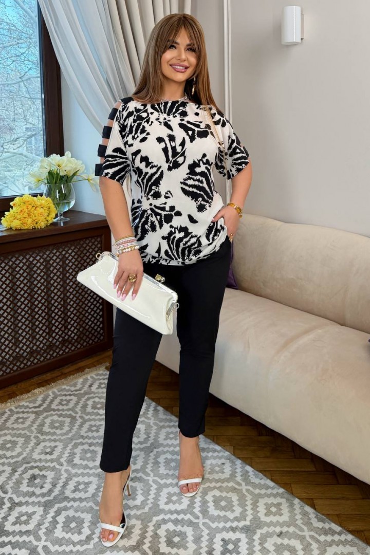 Яркий костюм BEL-455A20