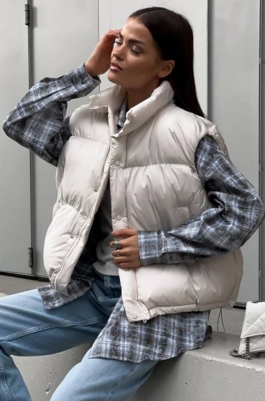 Стильная жилетка SAP-053A600