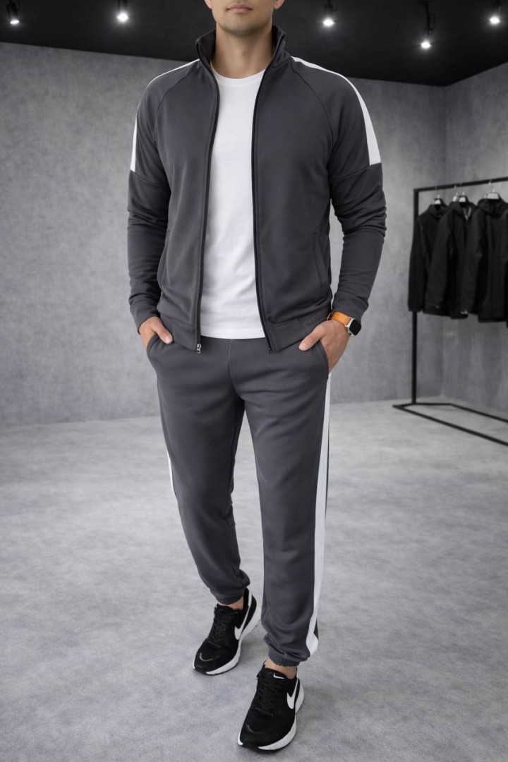 Спортивный костюм INT-0578A700