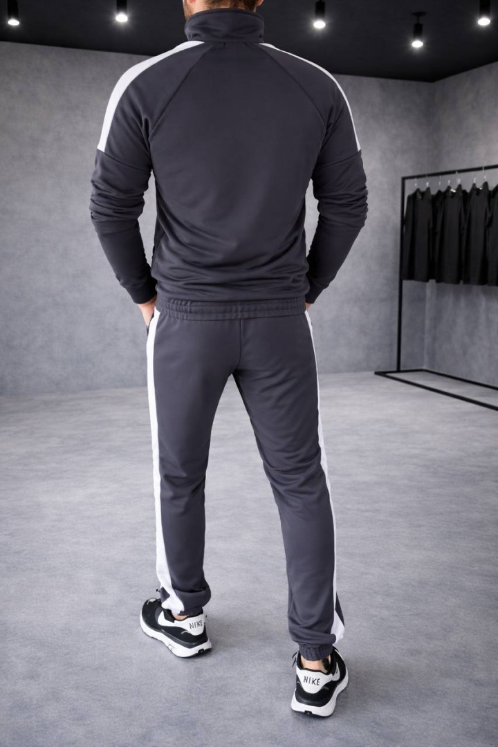 Спортивный костюм INT-0578A700