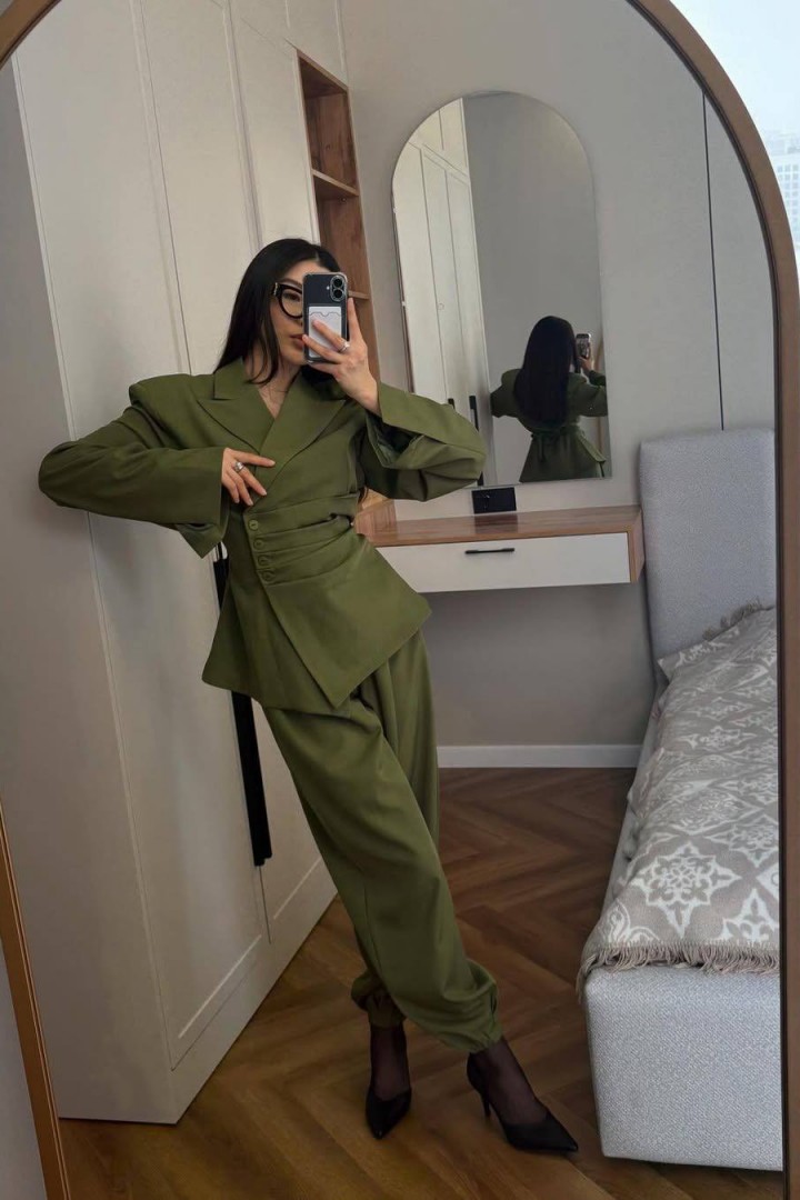 Шикарний костюм CULT-2108A1200