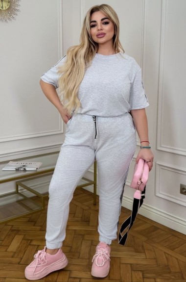 Костюм футболка и брюки ET-821A650