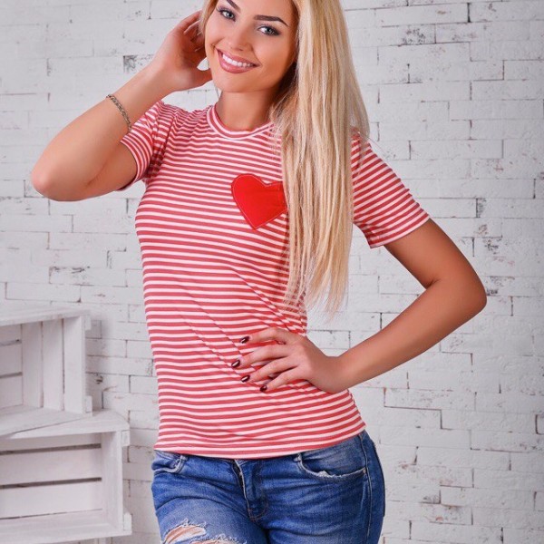 Женская футболка в полоску с сердечком KL-224