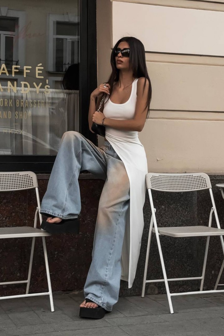 Стильная удлиненная майка MUS-115A320