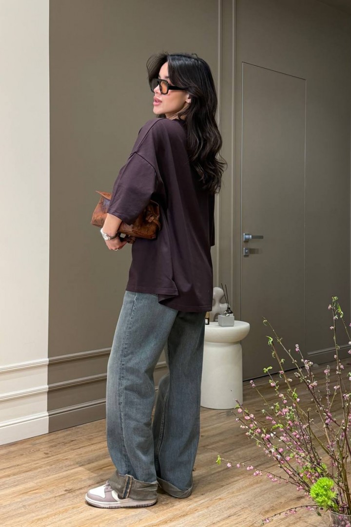 Базовая однотонная футболка MUS-155A380