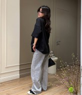 Базовая однотонная футболка MUS-155A380