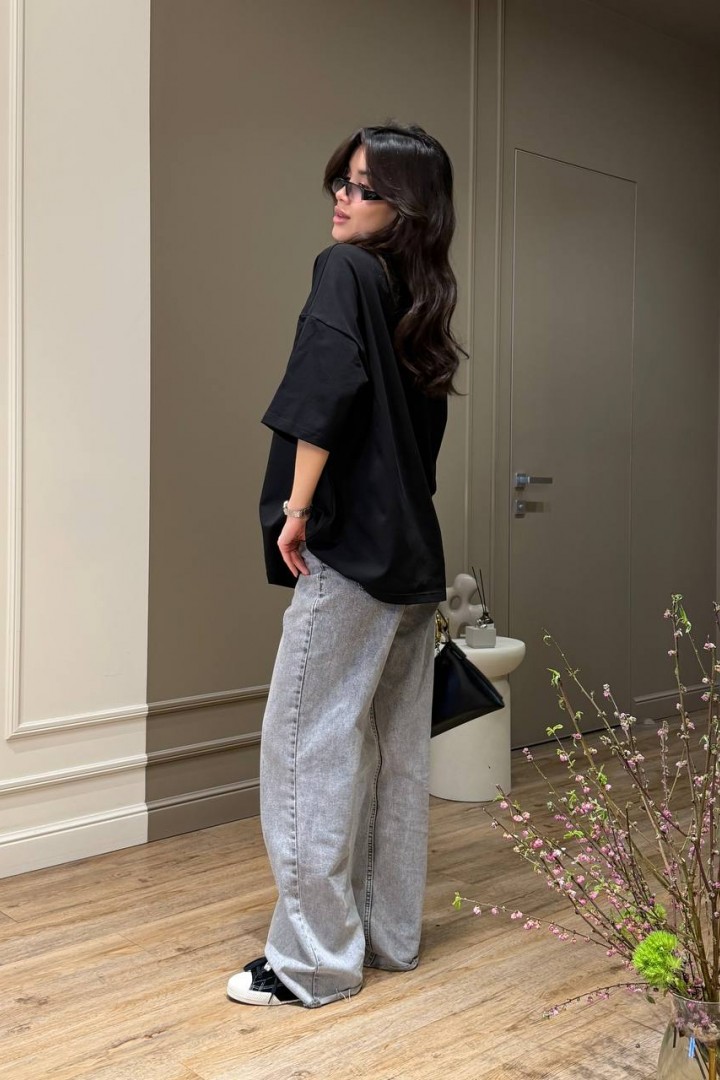 Базовая однотонная футболка MUS-155A380