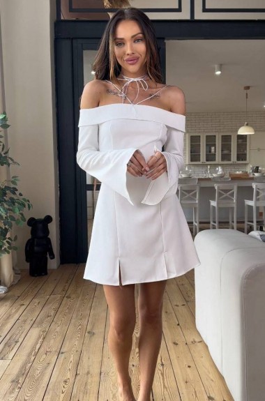 Элегантное платье с открытыми плечами RAB-567A509