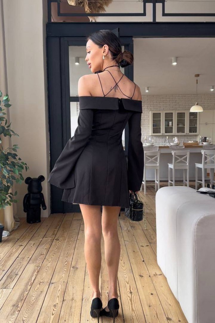 Элегантное платье с открытыми плечами RAB-567A509