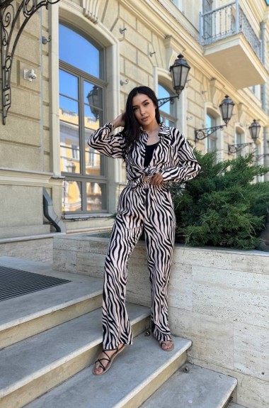 Костюм женский шелковый VM-10475A480