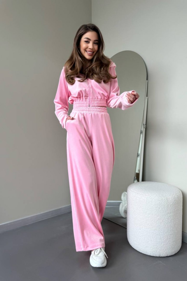 Спортивный велюровый костюм  AJO-470A640