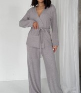 Элегантный костюм AVB-134A920