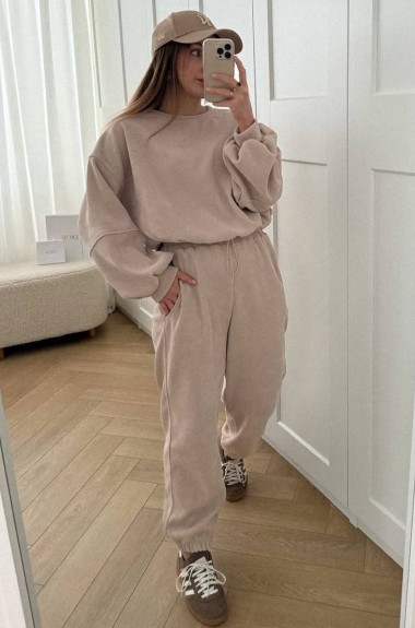 Вельветовый костюм двойка IMMA-449A530 Вельветовый костюм двойка IMMA-449A530