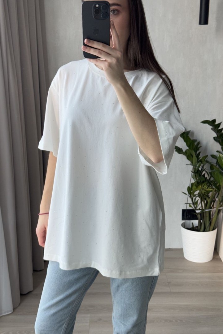 Футболка вільного крою зі стразами MIK-4264A420