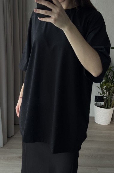 Футболка вільного крою зі стразами MIK-4264A420