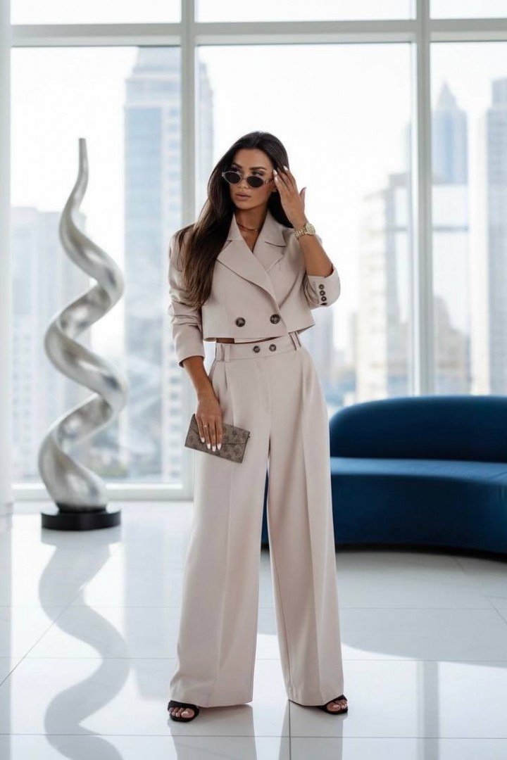 Укороченный пиджак и штаны-палаццо IO-729A700