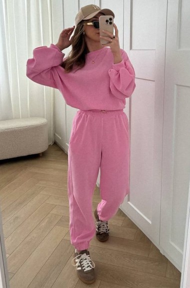 Комфортный женский костюм VOL-816A550 Комфортный женский костюм VOL-816A550