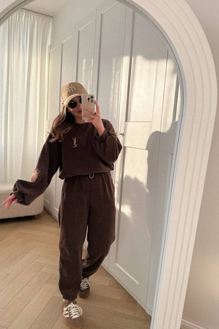 Комфортный женский костюм VOL-816A550