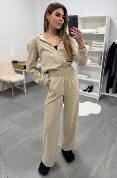 Вельветовый костюм DMP-R1893A500