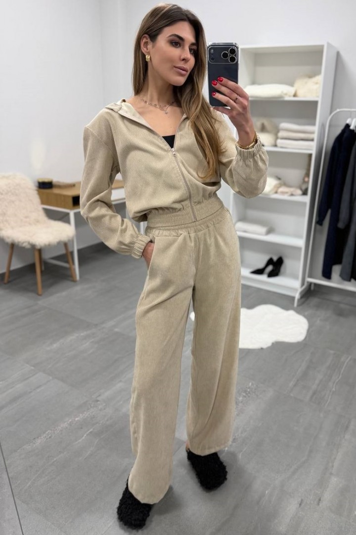 Вельветовый костюм DMP-R1893A500