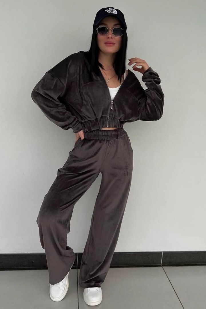 Велюровий костюм DMP-R1620A500