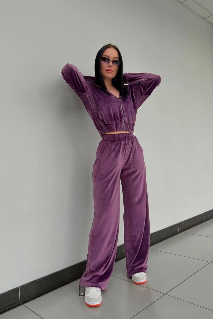 Велюровий костюм DMP-R1620A500