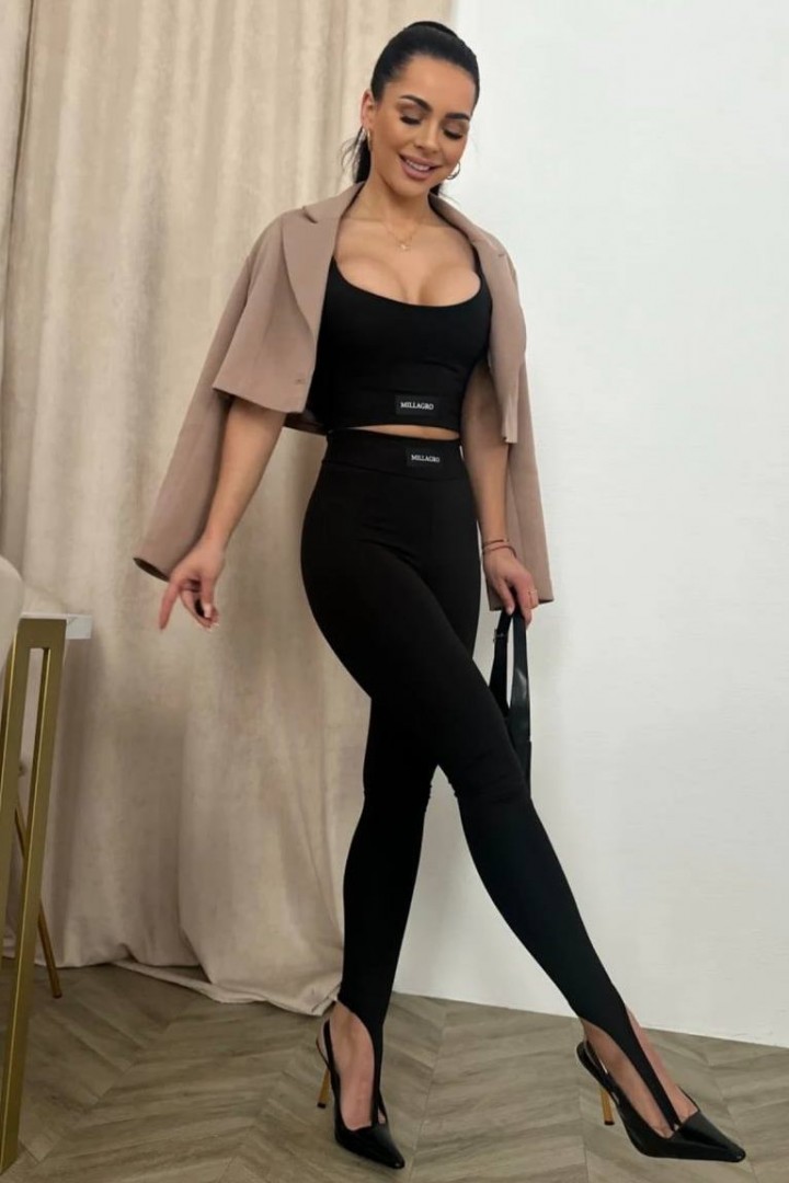 Стильний костюм укороченийтоп і лосини RVA-420A420