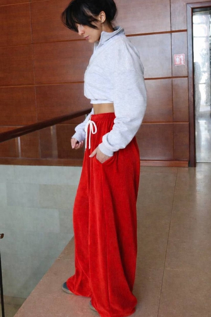 Стильні велюрові штани oversize RVA-436A420