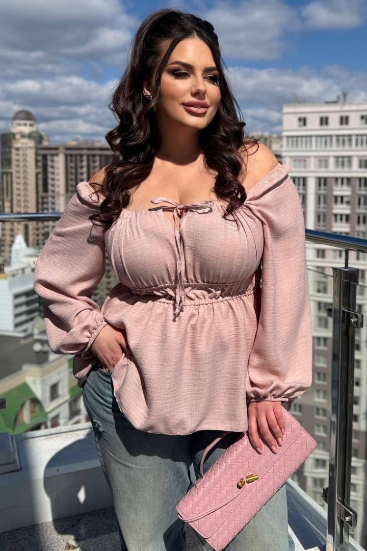 Блуза с декольте INS-507A500