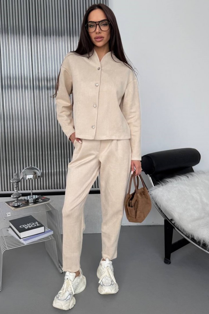 Замшевий костюм JAC-843A700