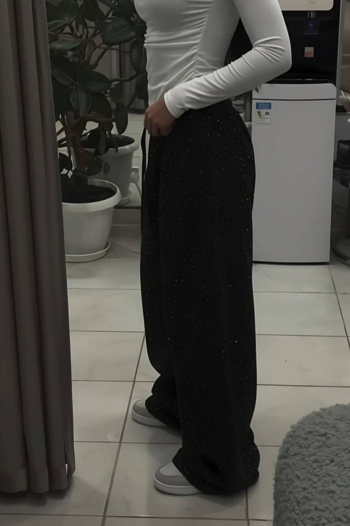 Трикотажные брюки со стразами LK-381A550