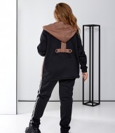 Двухцветный спортивный костюм VIA-198A650