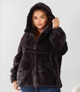 Короткая шуба с капюшоном  MAX-951A1600