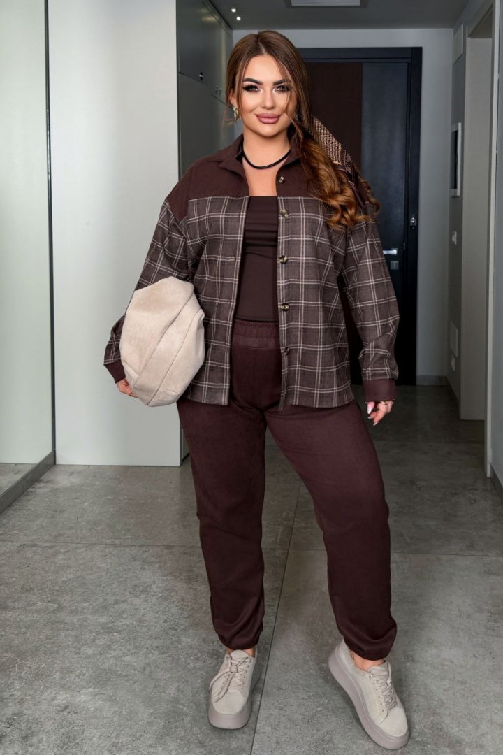 Замшевый костюм DOL-401A920