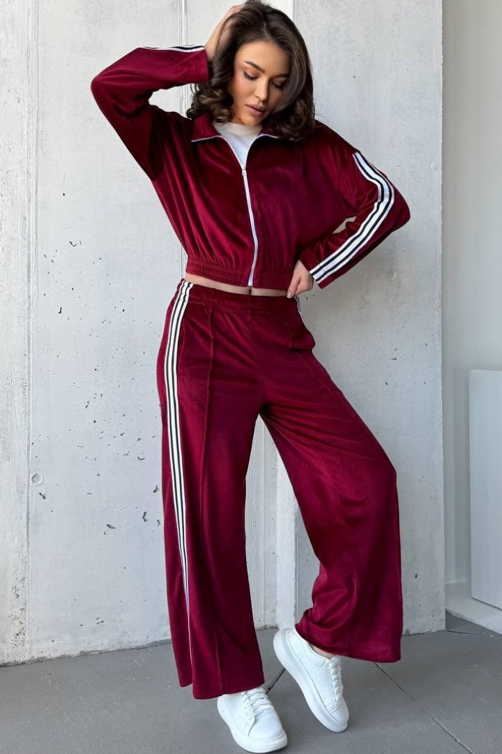 Велюровый костюм AVB-0271A650