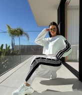 Спортивный костюм с лампасами LOU-1325A1100