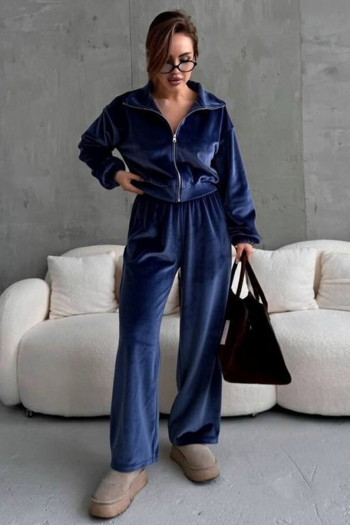 Велюровый комбинезон EVD-403A599