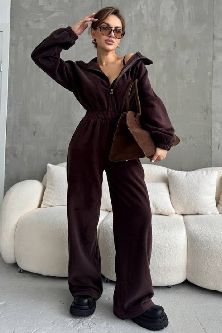 Велюровый комбинезон EVD-403A599