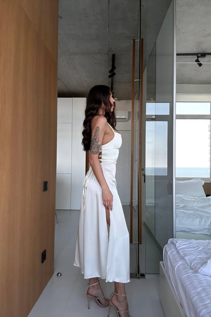 Платье с открытой спиной MPK-1341A520