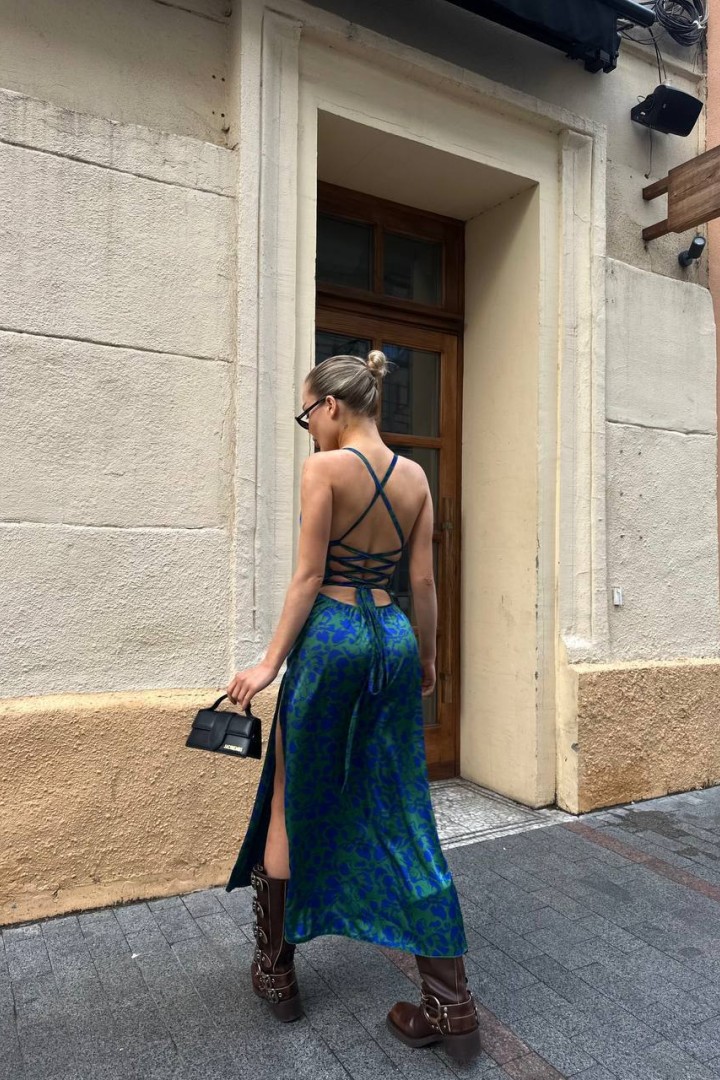 Платье с открытой спиной MPK-1341A520