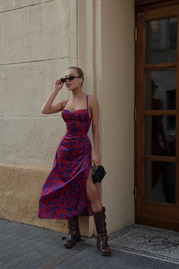 Платье с открытой спиной MPK-1341A520