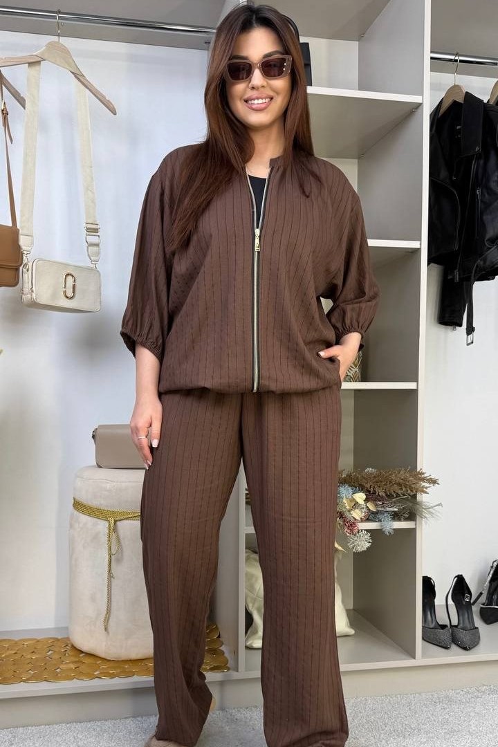 Стильний прогулянковий костюм ME-547A850