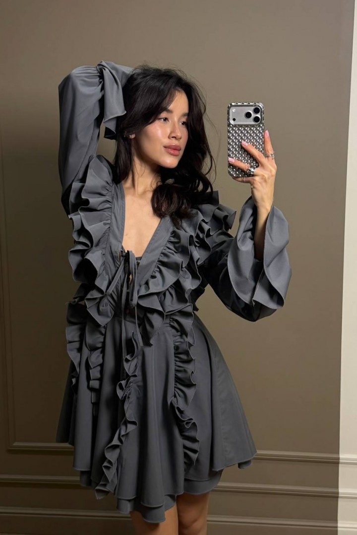 Женское платье с рюшами MUS-120A680