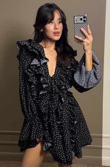 Женское платье с рюшами MUS-120A680