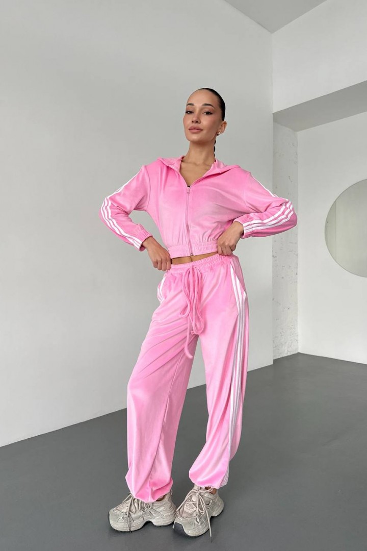 Спортивный костюм с лампасами DMP-R1923A550