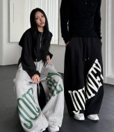 Спортивные штаны с надписью DMP-R7211A400