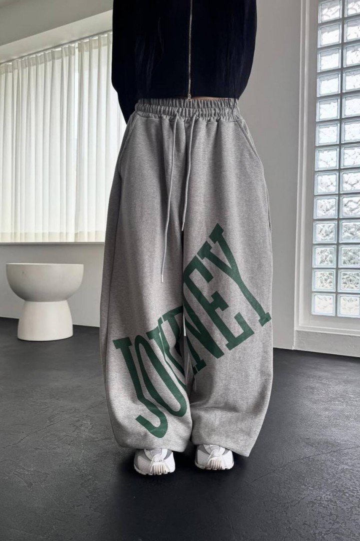 Спортивные штаны с надписью DMP-R7211A400