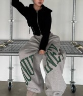 Спортивные штаны с надписью DMP-R7211A400